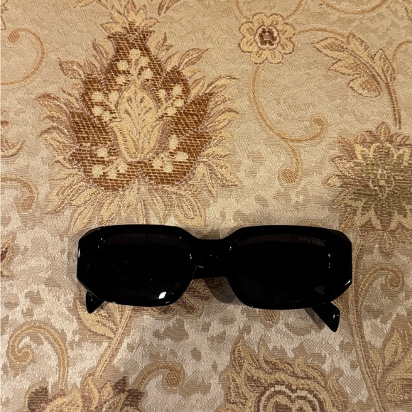 Prada Glossy Black Sunglasses - Picture 1 of 4